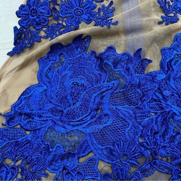 CQ by CQ Brand Sheer and‎ Royal Blue Floral Appliqué Bodysuit Size Small - Picture 3 of 10